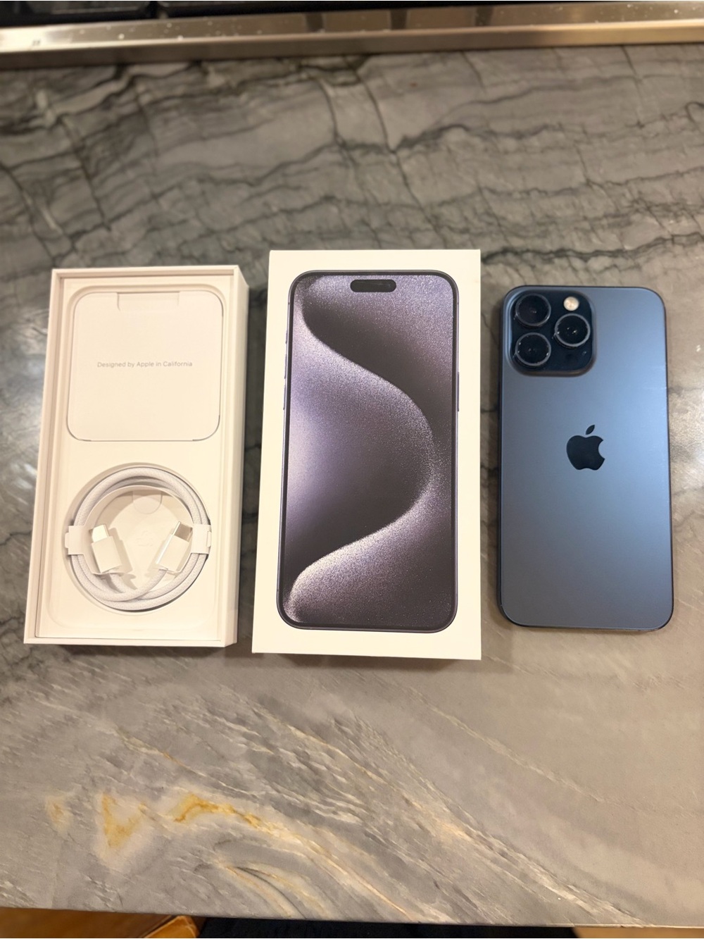 Apple iPhone 15 Pro Max - 256GB - Blue Titanium Finish with Boxed Accessories